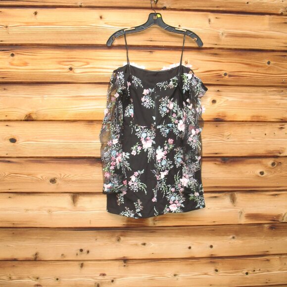 NWT Elliatt Gaia Black Floral Mini Dress Size L - Picture 10 of 15